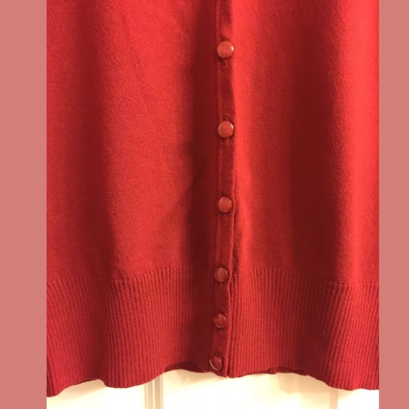 Ann Taylor red cardigan short sleeve - Picture 4 of 4